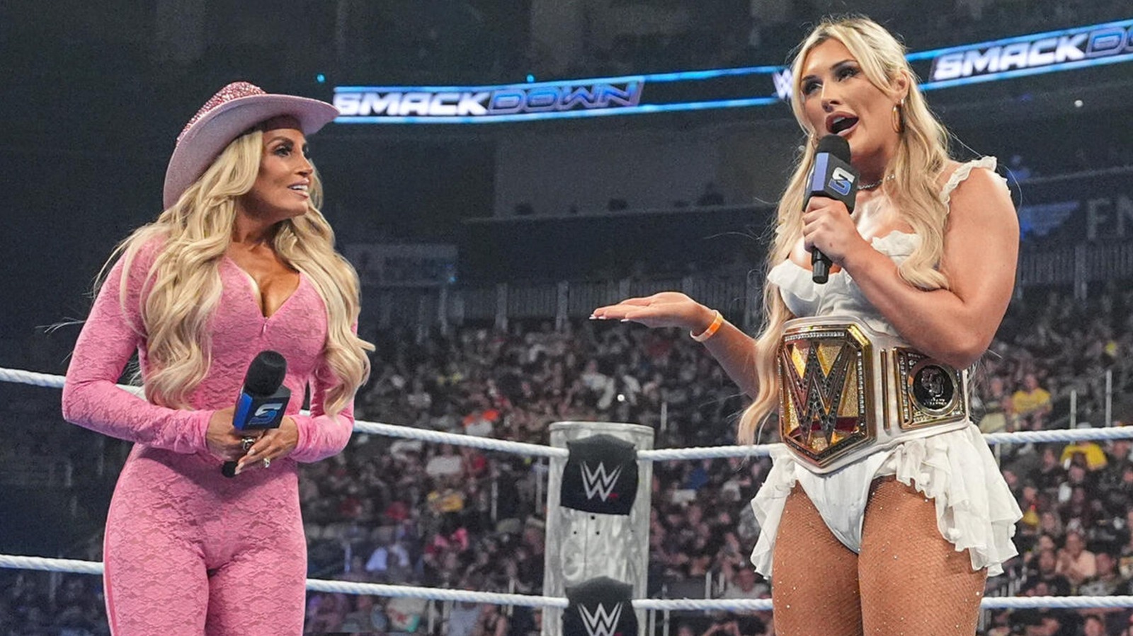 Booker T dibuja interesante paralelo entre Tiffany Stratton y Trish de WWE Stratus