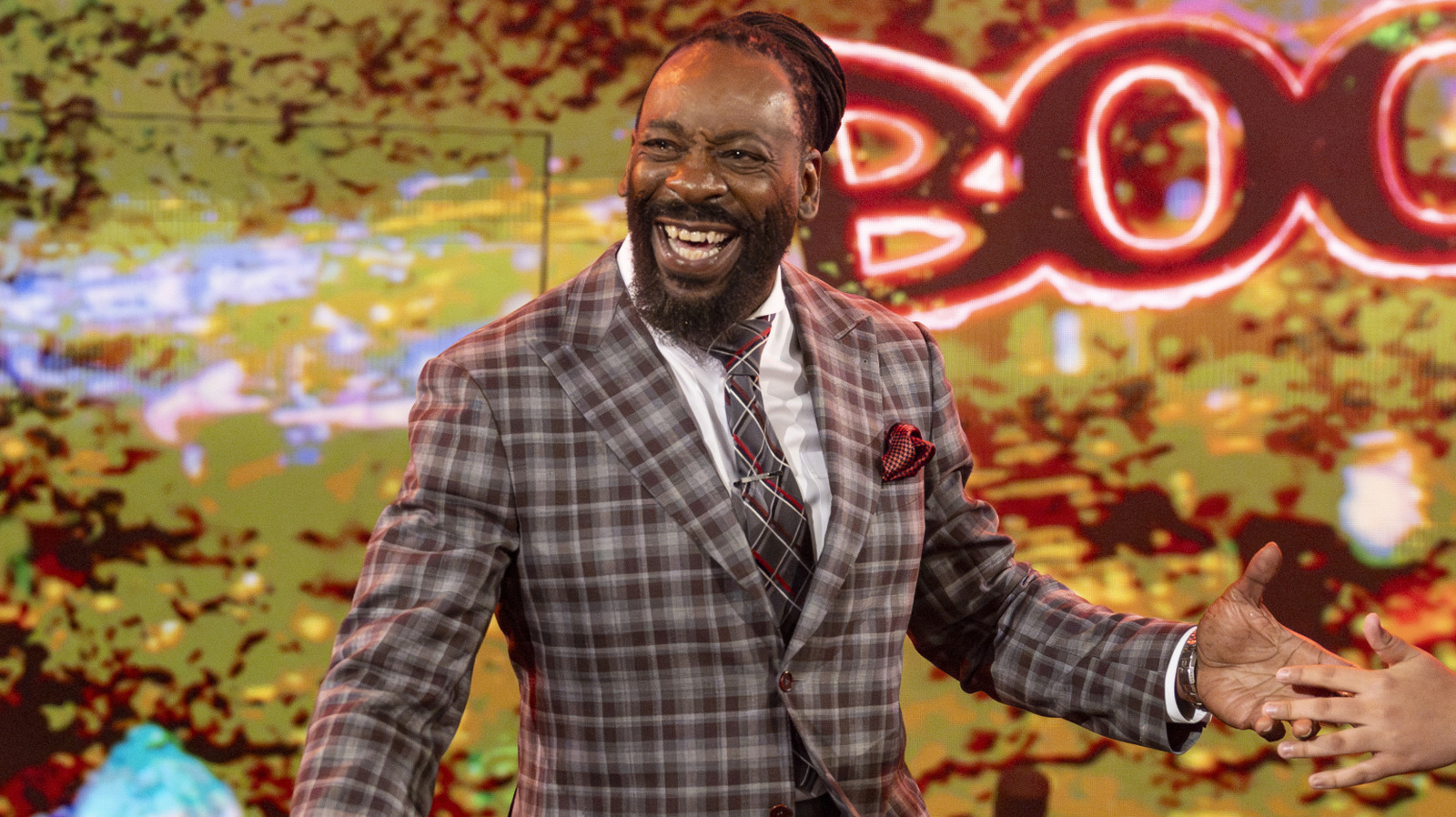 Booker T dice que llegará el momento de esta estrella de la WWE, pero necesitan sentir 'un poco más de dolor'