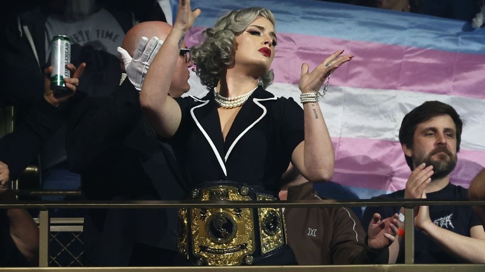 Conoce al marido de la estrella AEW de la atemporal