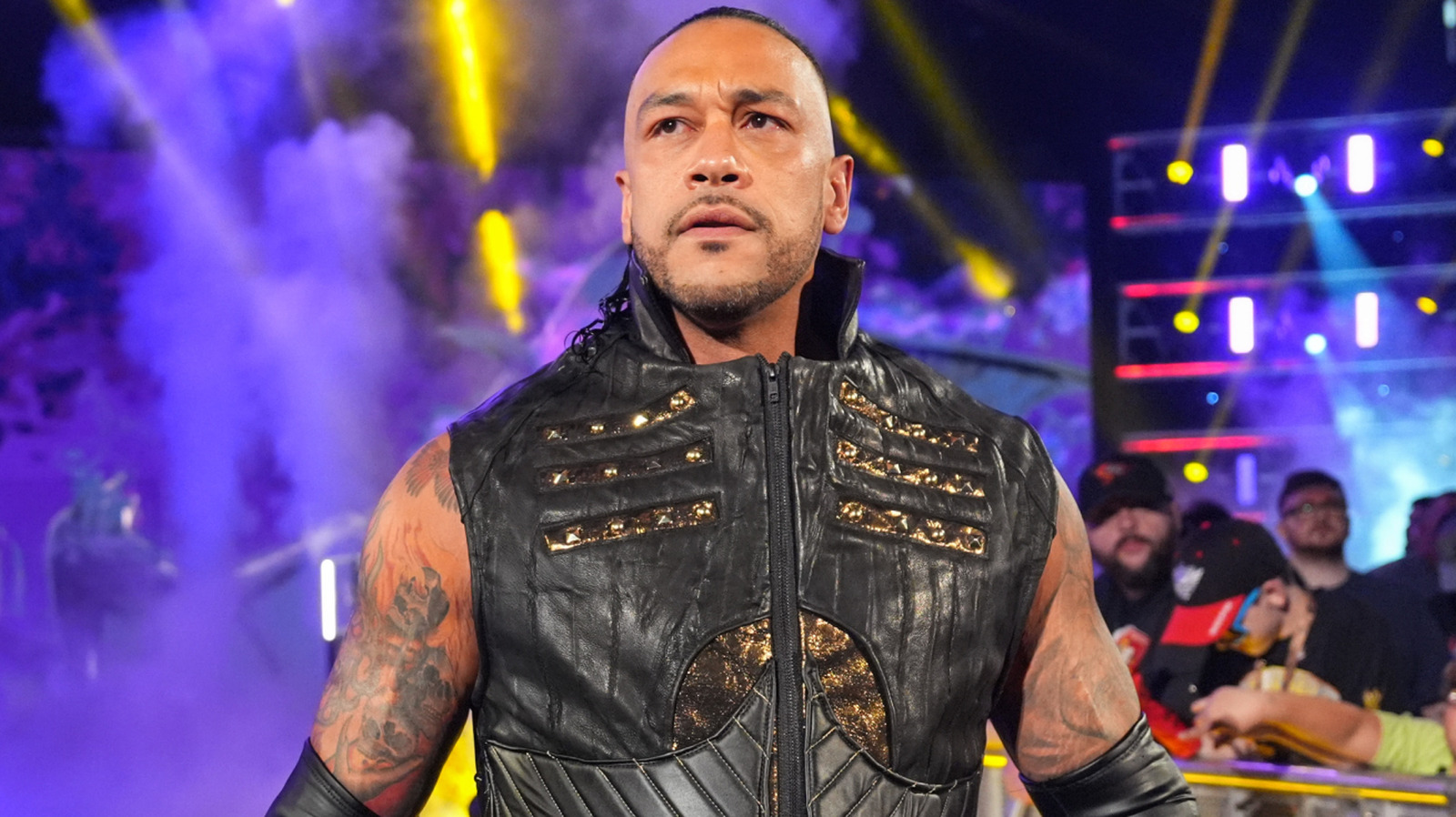 Damian Sacerdote aborda celebridades como el rollo de gelatina que llega a la WWE