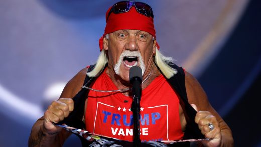 Donald Trump rinde homenaje a Hulk Hogan, dice que el compañero WWE Hofer 'fue MAGA todo el camino'