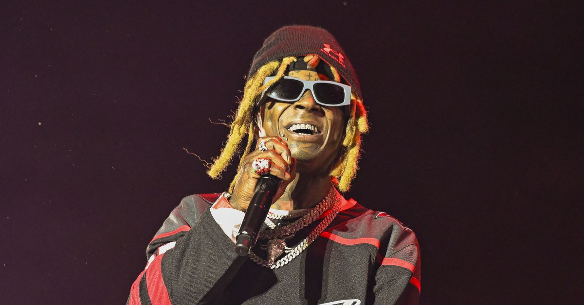 Dustin Poirier, Max Holloway acepta dejar que Lil Wayne envuelva el título 'BMF' alrededor de la cintura del ganador en UFC 318