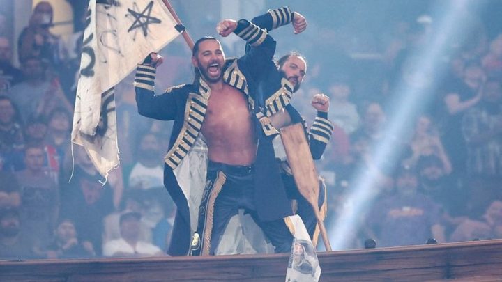 El joven Bucks dice que no habría AEW sin estas dos estrellas