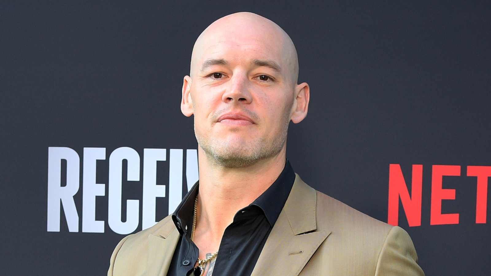 El obispo Dyer minimiza la teoría de los fanáticos de que Cody Rhodes de WWE se está uniendo al lado oscuro