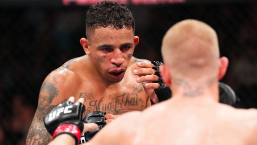 Geoff Neal vs. Carlos Prates dirigidos a UFC 319 en Chicago