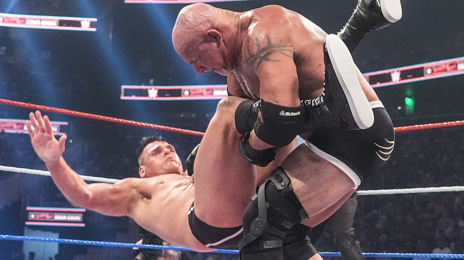 Goldberg responde a los críticos de cómo vendió Gunther Chop en el último partido en WWE Snme
