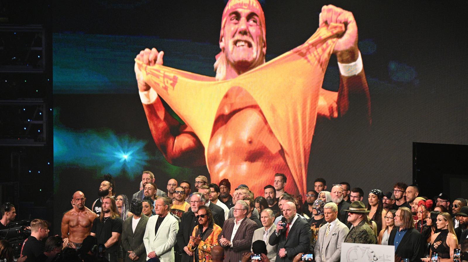 Informe de audiencia y calificaciones de WWE Smackdown, 7/25/2025