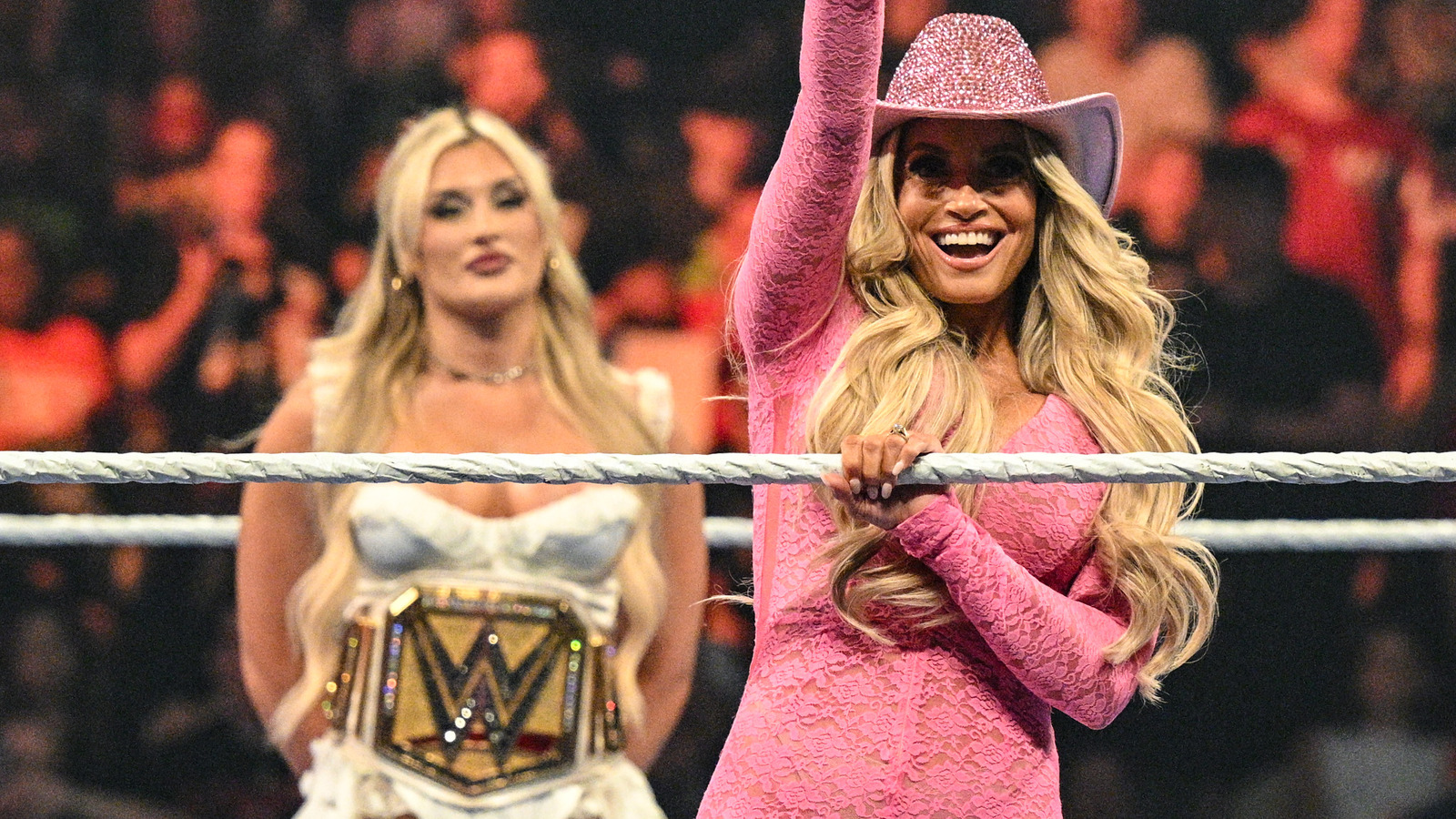 Informe de calificaciones y auditores de WWE Smackdown: 7/4/2025