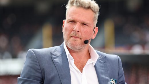 Informe detrás del escenario sobre reacción interna a Corey Graves reemplazando a Pat McAfee en WWE RAW