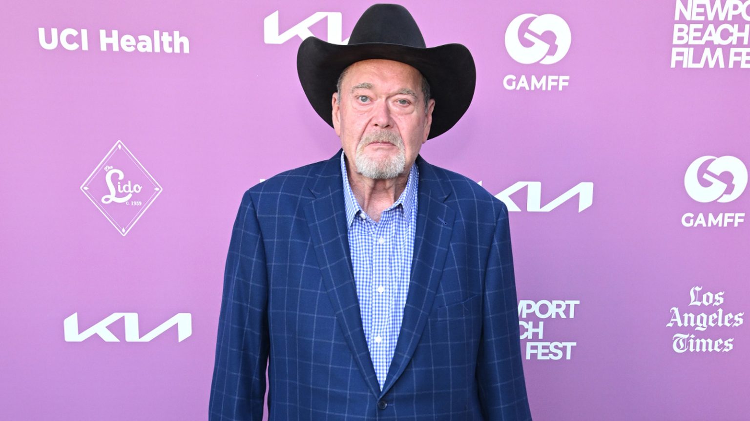 Jim Ross espera que pueda llamar a este partido a AEW All en 2025 en Texas