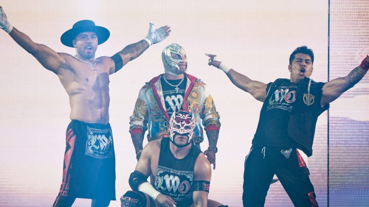 Joaquin Wilde y Cruz del Toro de LWO ganan un partido de título de equipo de etiqueta mundial en WWE RAW