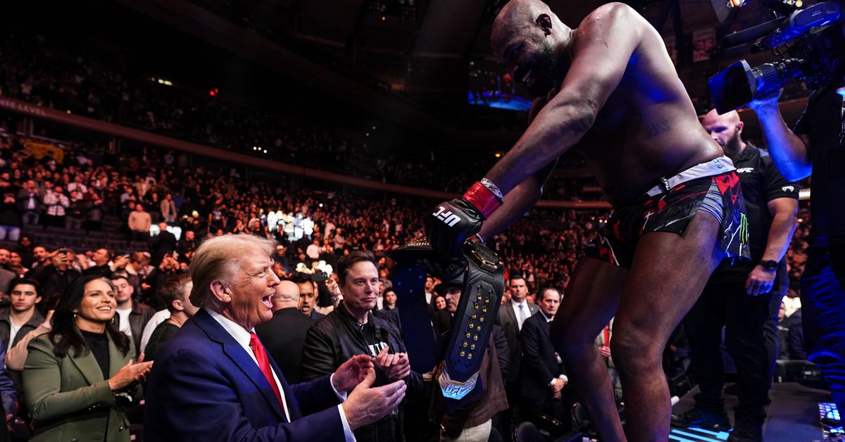 Jon Jones afirma que ha vuelto a entrar en la piscina de pruebas de drogas antes del evento propuesto de la Casa Blanca de UFC