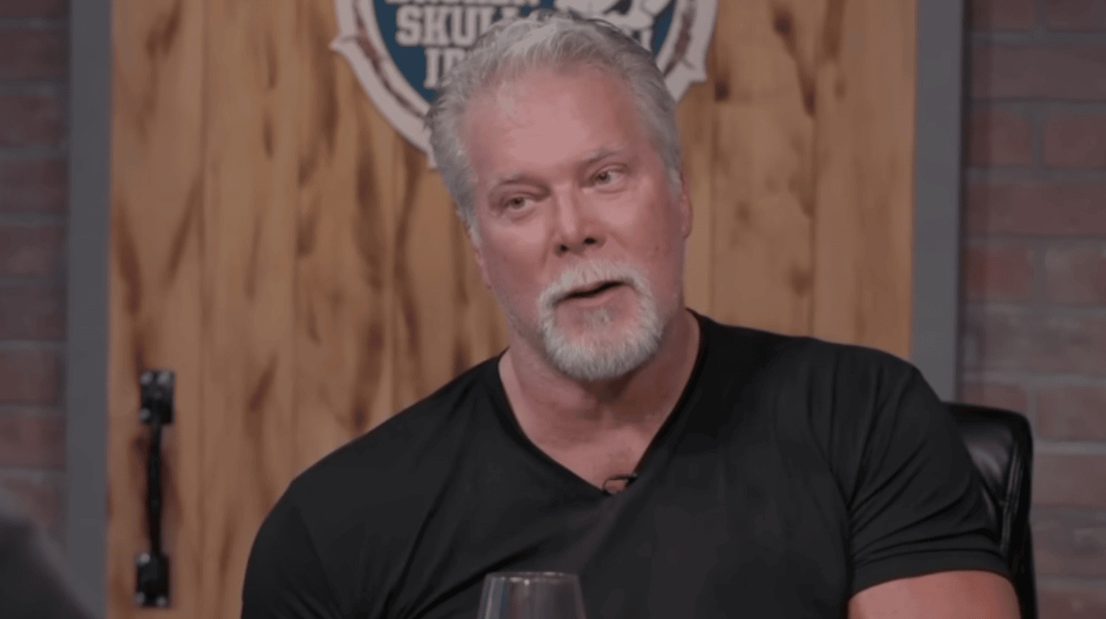 Kevin Nash cree que este talón de la WWE sería 'tan jodido' para convertir la cara del bebé