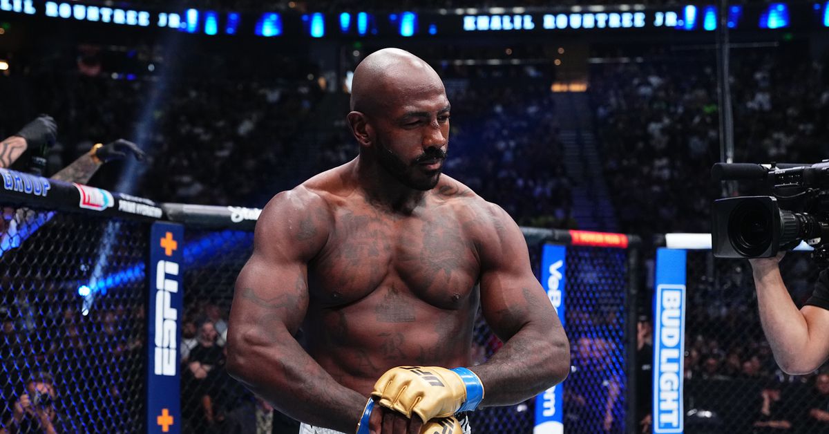 Khalil Rouncree revela una razón real por la razón UFC Abandoned New Glove Design