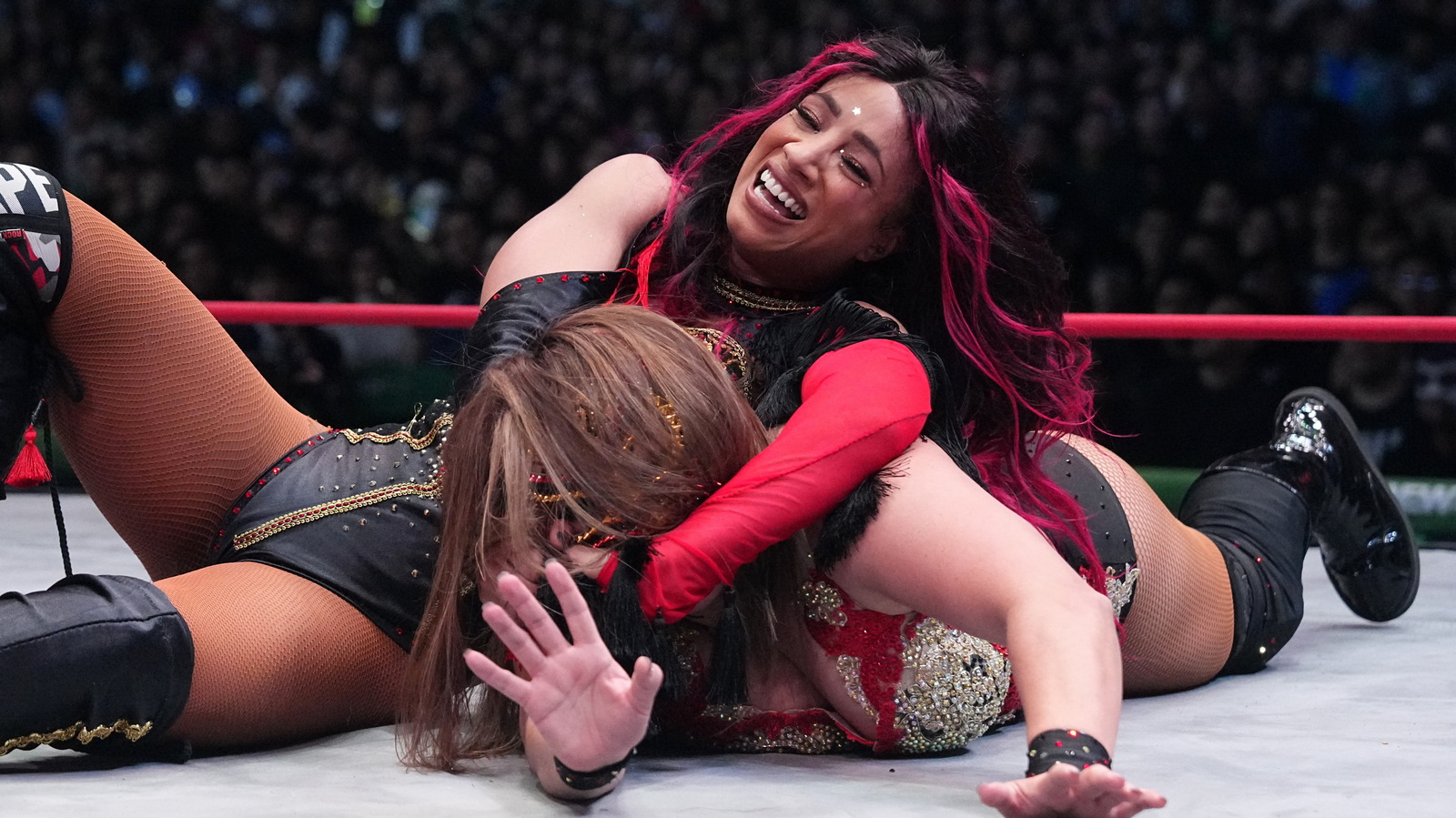 La estrella de CMLL Zeuxis se somete a una cirugía después de dejar caer el título de las mujeres en Mercedes Mone de AEW