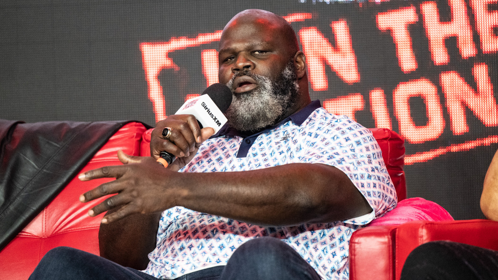 Mark Henry dice que la 'verdadera historia' de la Noche de Campeones de la WWE fue en este partido