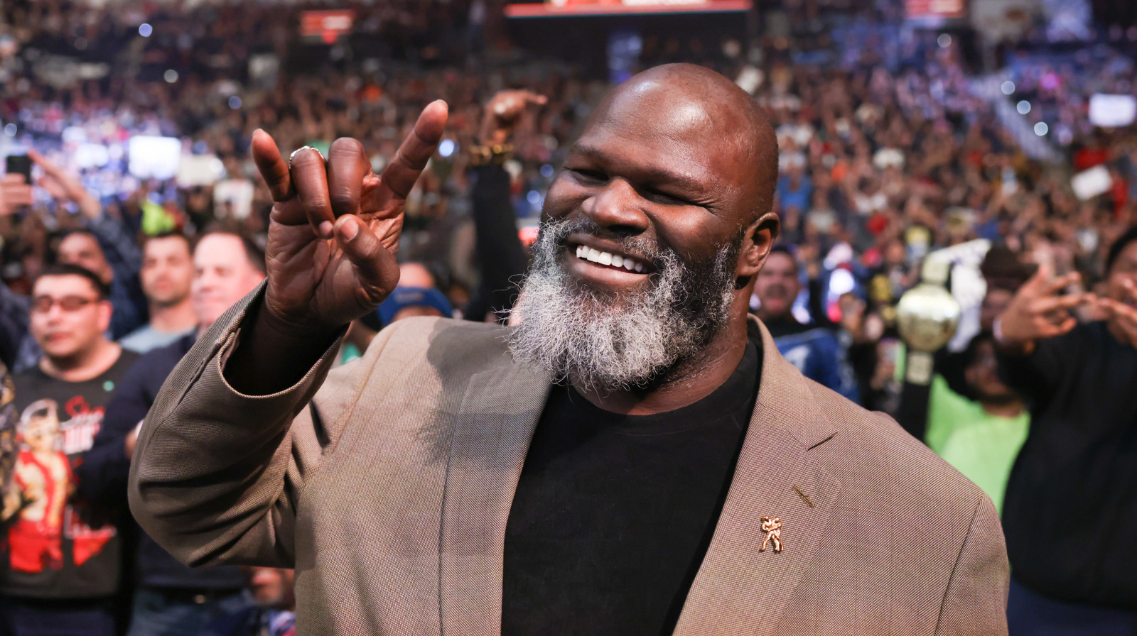 Mark Henry nota "marca registrada" Pasión en la promoción SmackDown de esta estrella de la WWE