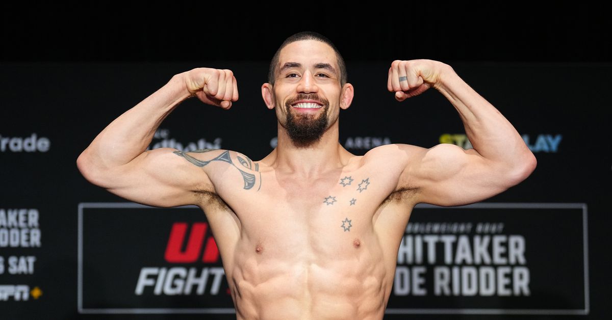 Resultados de pesaje de UFC Abu Dhabi: Robert Whittaker, Reinier de Ridder dio la marca de hacer oficial el evento principal