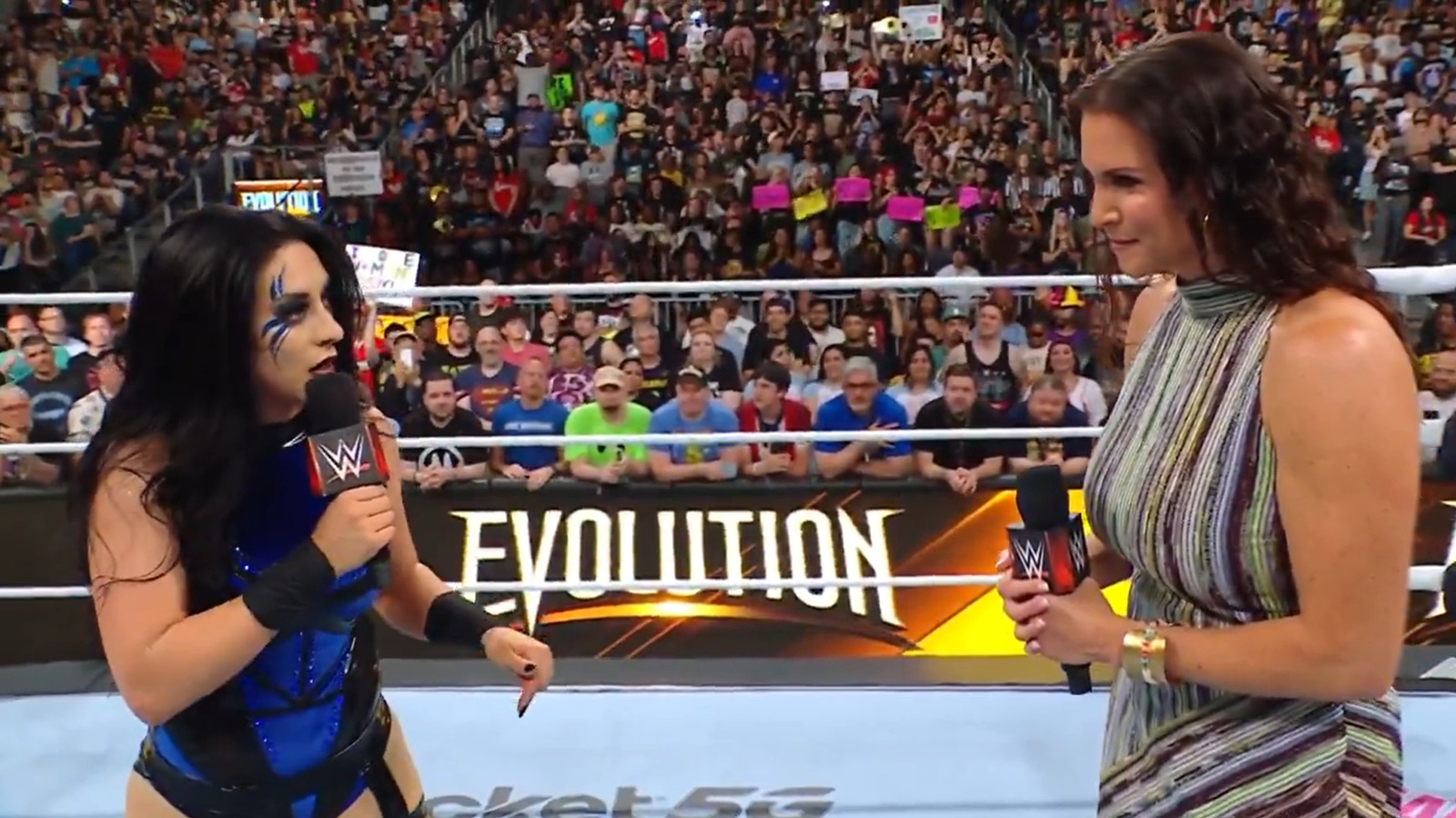 Stephanie Vaquer gana la WWE Evolution Battle Royal, partido de título mundial en Clash en París