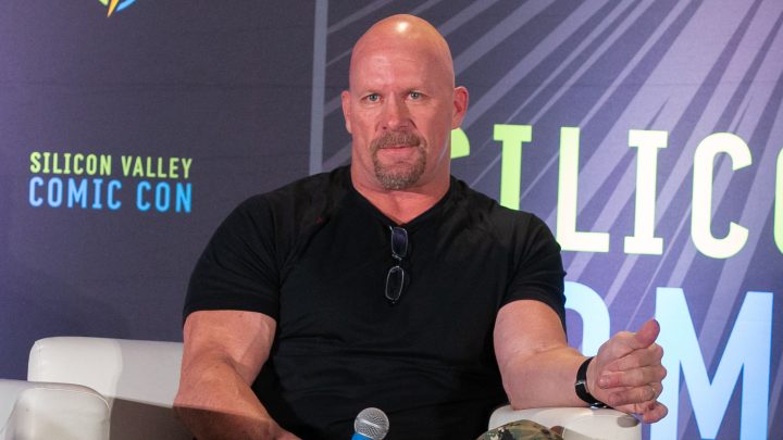 Stone Cold Steve Austin comenta sobre el fallecimiento del compañero del Salón de la Fama de la WWE Hulk Hogan