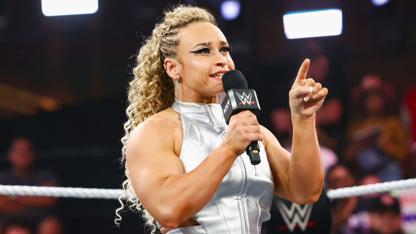 WWE Evolucione el partido por el título femenino termina sin concurso debido a la furiosa Jordynne Grace