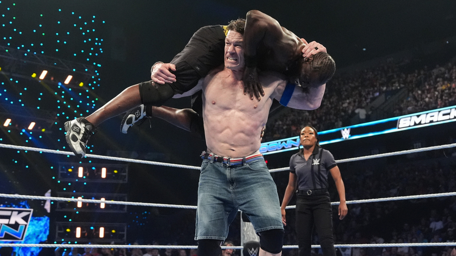 WWE Star R-Truth evalúa el lugar de John Cena en Pro Wrestling
