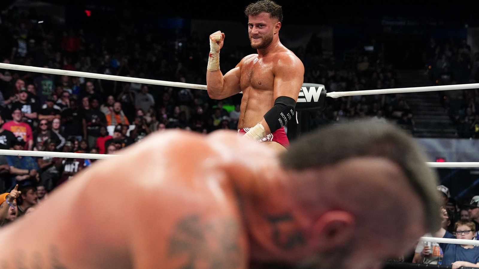 AEW DYNAMITE - 8/6/2025: 3 cosas que amamos y 3 cosas que odiamos