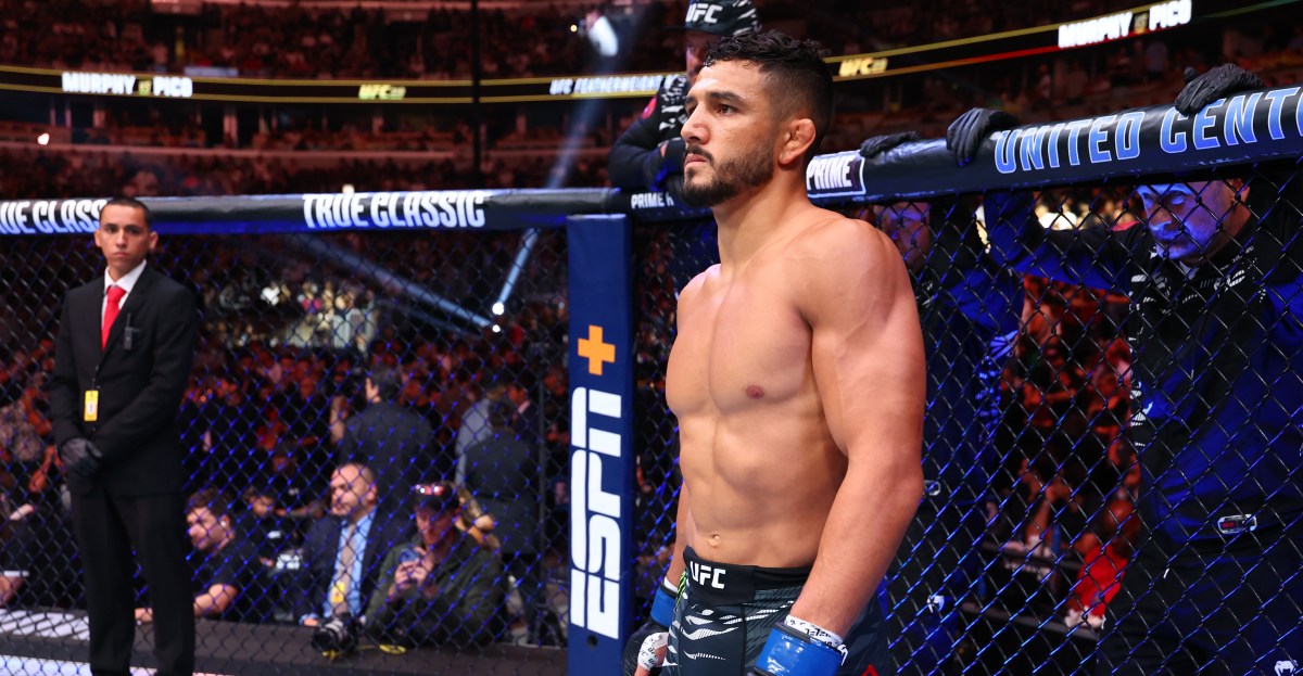 Aljamain Sterling ofrece consejos a Aaron Pico después de una viciosa pérdida de nocaut en UFC 319