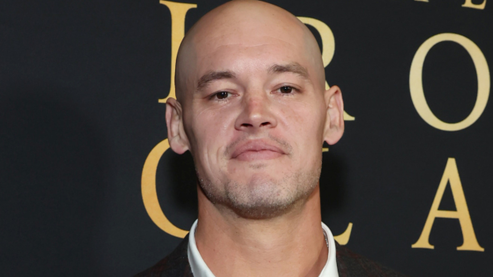 Bishop Dyer detalla el 'mayor cumplido' del show de WWE Saudi con Hulk Hogan