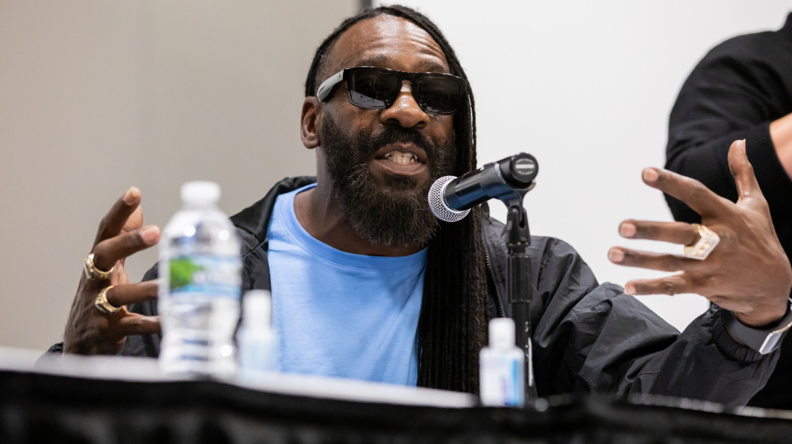 Booker T mira lo que podría haber sido con WWE Hofer Hulk Hogan en WCW