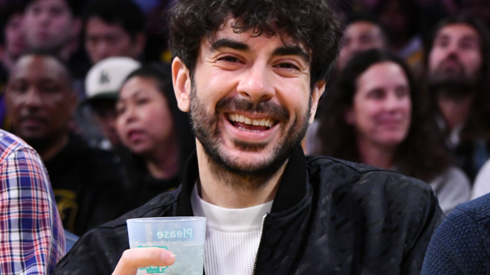 Dave Meltzer espera que AEW haga una historia con este drama detrás del escenario