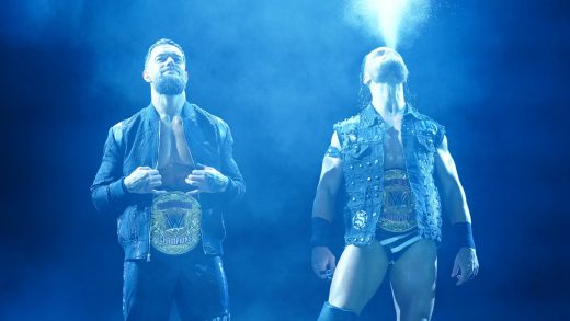 Día del juicio de la WWE que se dirige a AAA Triplemania para enfrentarse al Sr. Iguana, Lola Vice