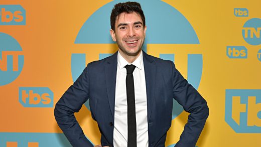El CEO de AEW, Tony Khan, explica una representación de puerta prohibida reducida de NJPW y estrellato