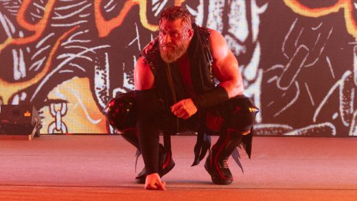El ex campeón de AEW World Trios, amigo Matthews, se somete a una cirugía para reparar el tobillo lesionado