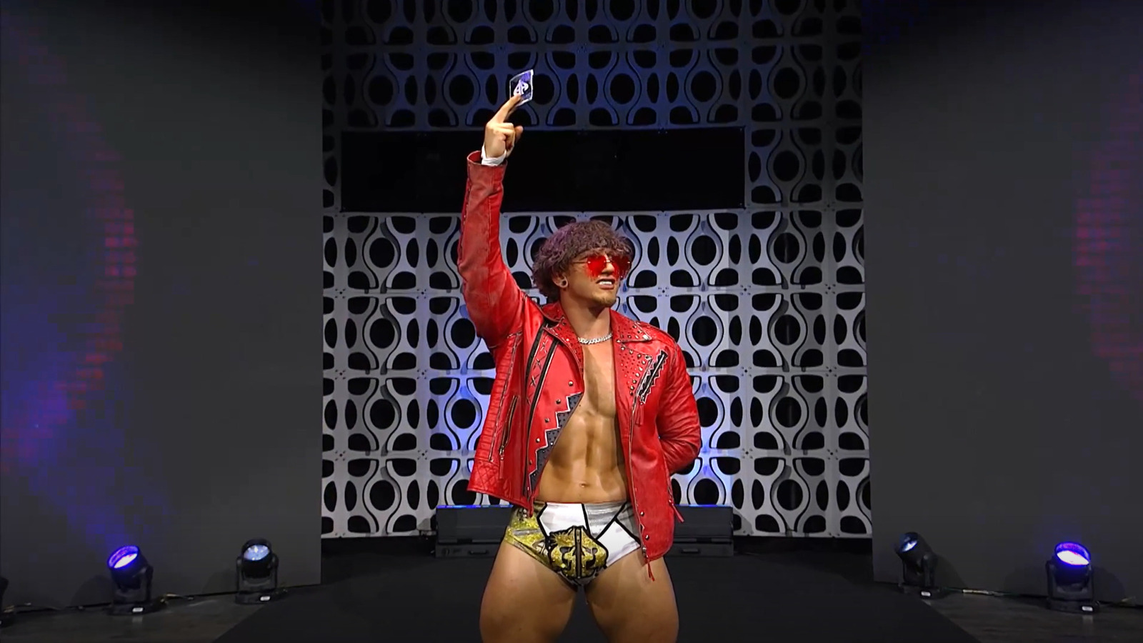 El ex campeón de la etiqueta de TNA, Ace Austin, oficialmente todo élite después de hacer un debut de colisión AEW