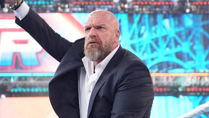 Informe detrás del escenario sobre WWE Stars Backstage en WWE RAW