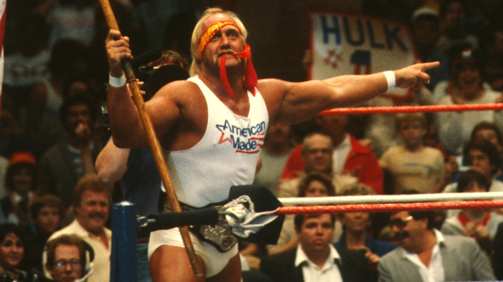 JBL dice que Hulk Hogan de la década de 1980 habría tenido un partido 'increíble' con esta estrella de la WWE