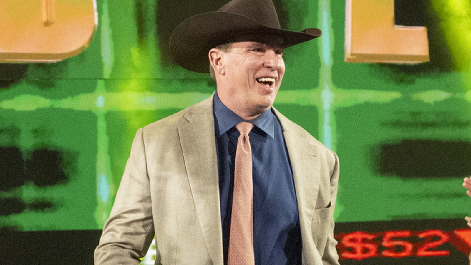 JBL dice que esta estrella de la WWE robó el espectáculo en Triplemania 33 de AAA