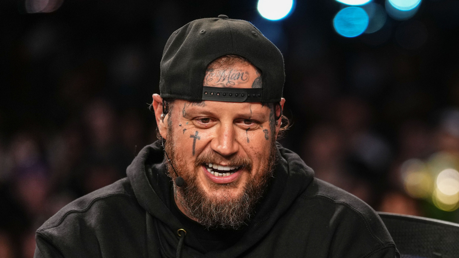 Jelly Roll podría cubrir la canción principal para Top WWE Star