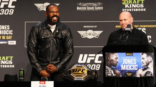 Jon Jones reacciona a Dana White diciendo que es un tiro largo de 'miles de millones a uno' para pelear en la tarjeta de la Casa Blanca de UFC