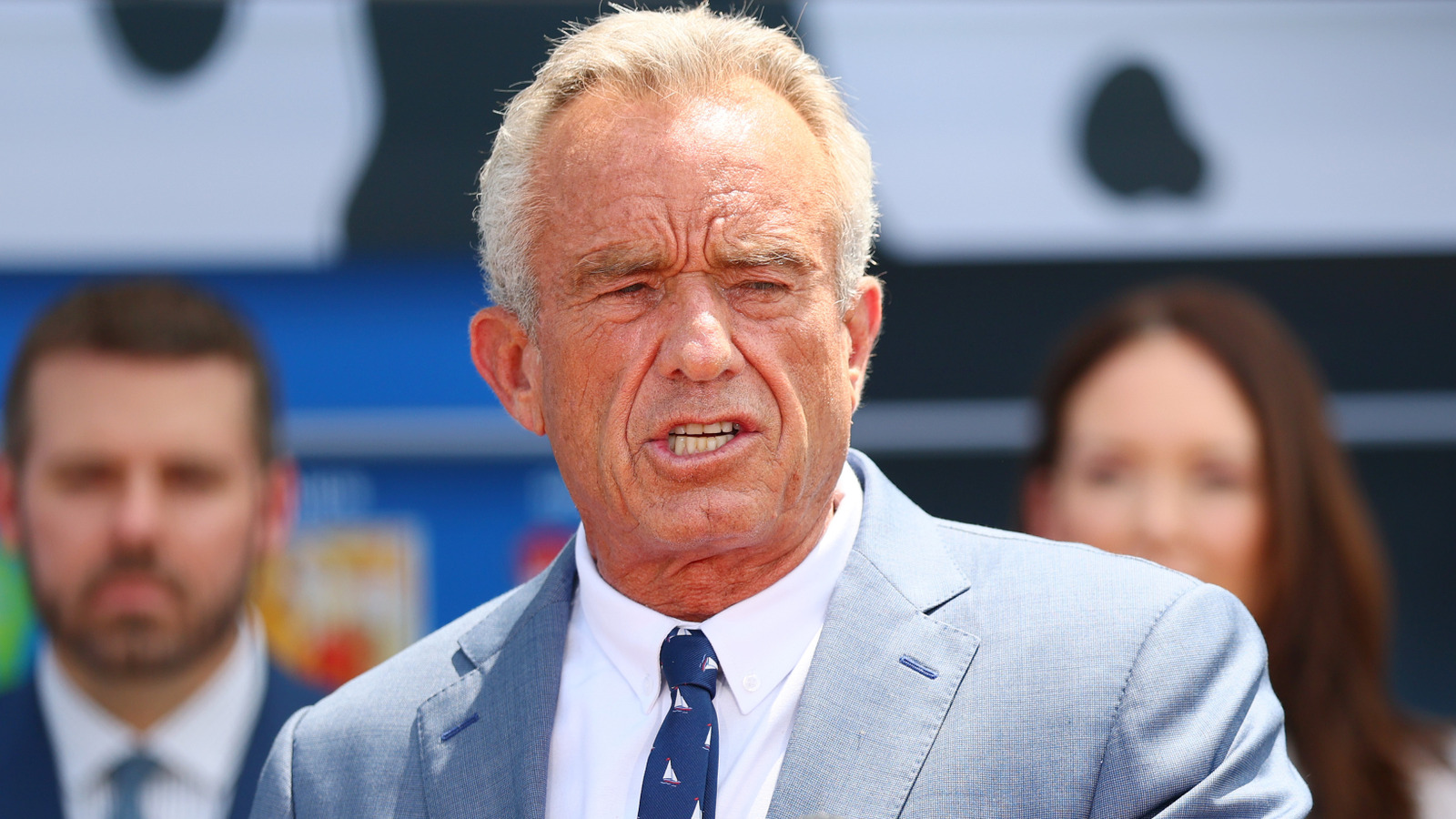 La sobrina del Secretario de Salud y Servicios Humanos de EE. UU., Robert Kennedy, participa en la prueba de la WWE