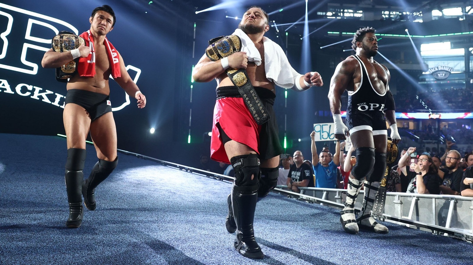 Los Opps vencieron a Bullet Club War Dogs, mantenga títulos de AEW Trios en la hora cero de la puerta prohibida