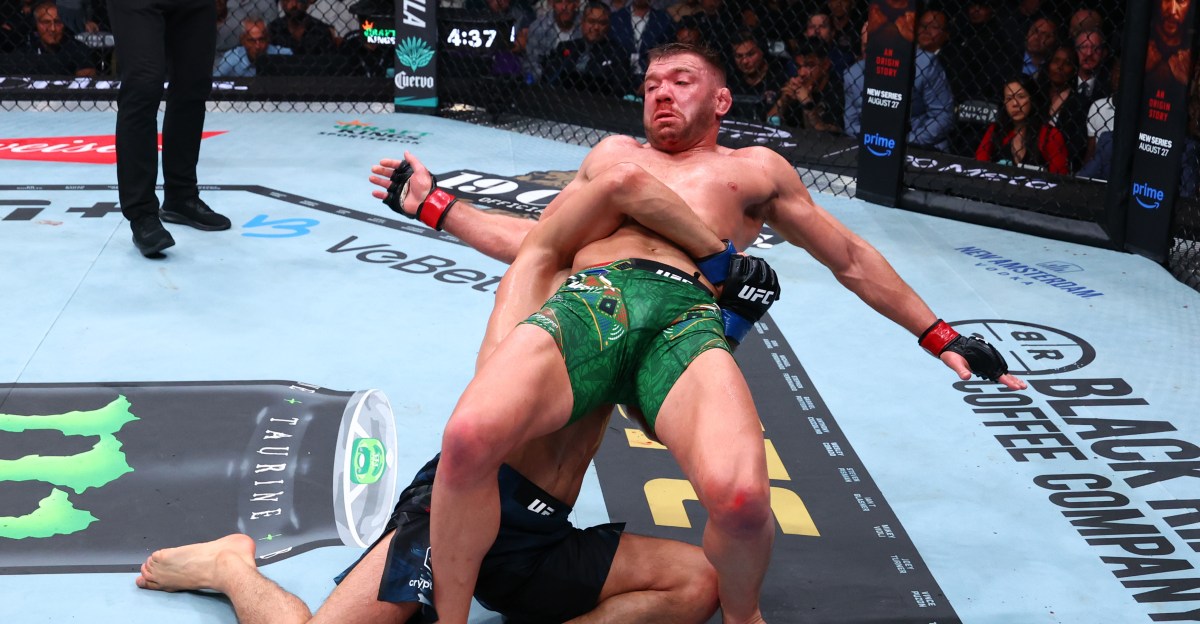 Ranking de libra por libra de MMA: ¿Hasta dónde cae Dricus du Plessis después de UFC 319 Flop?