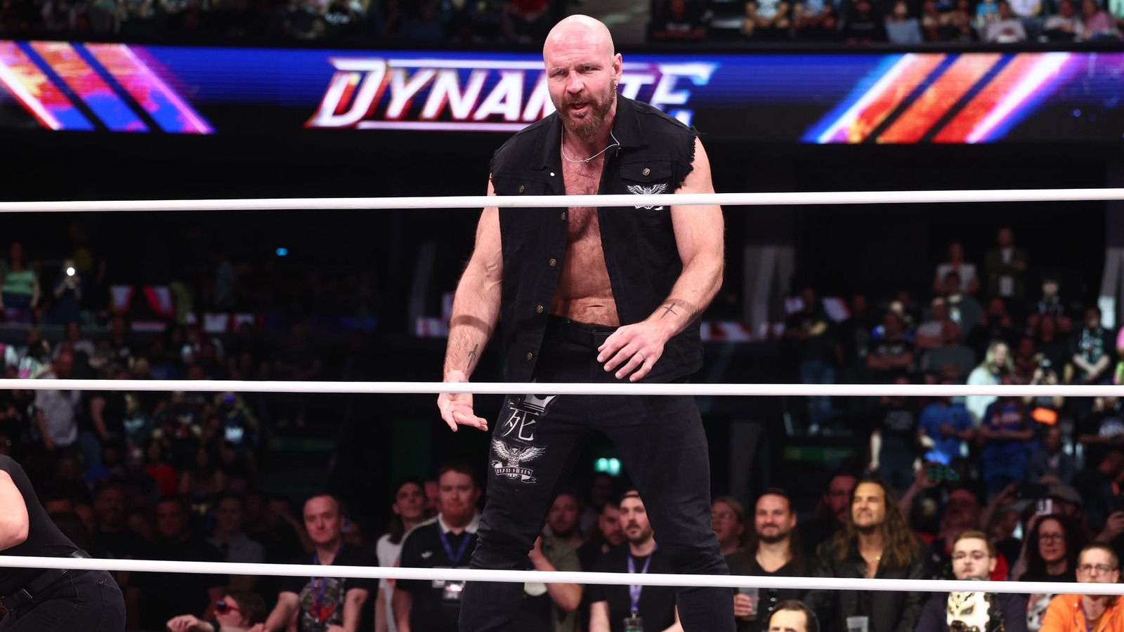 Renee Paquette se dirige a AEW X NJPW de marido Ataque de puerta prohibida contra el oído de Darby Allin