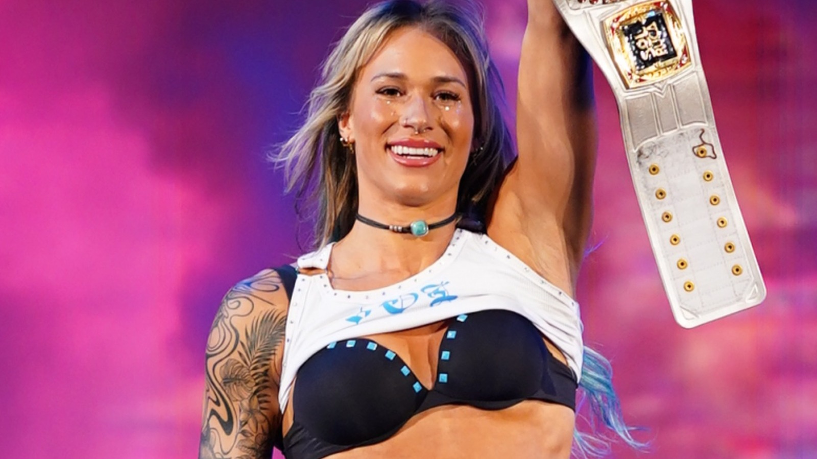 Sol Ruca escapa al evento principal de WWE NXT con título de NA de mujeres