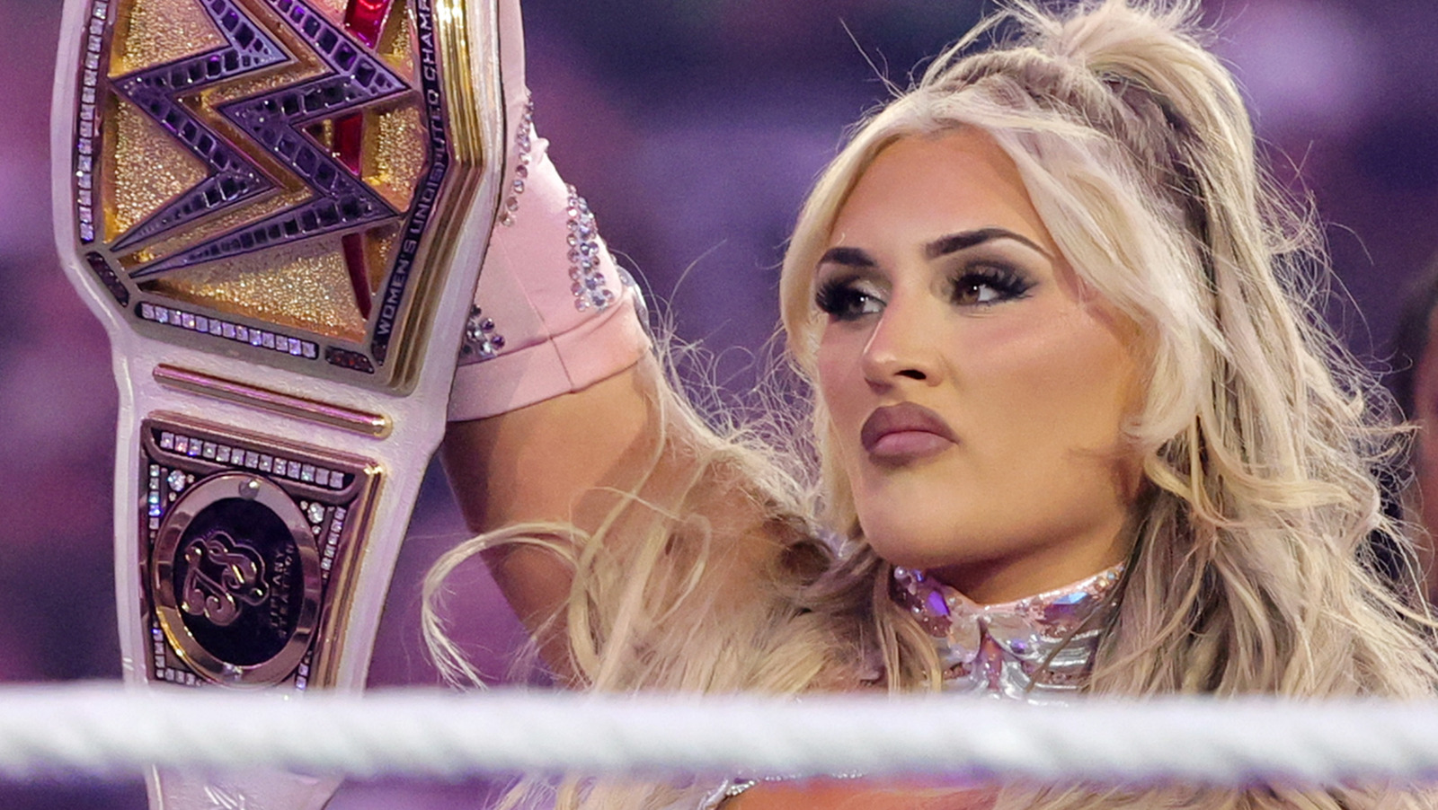 Tiffany Stratton sobrevive a Jade Cargill para retener el título femenino en WWE Summerslam 2025