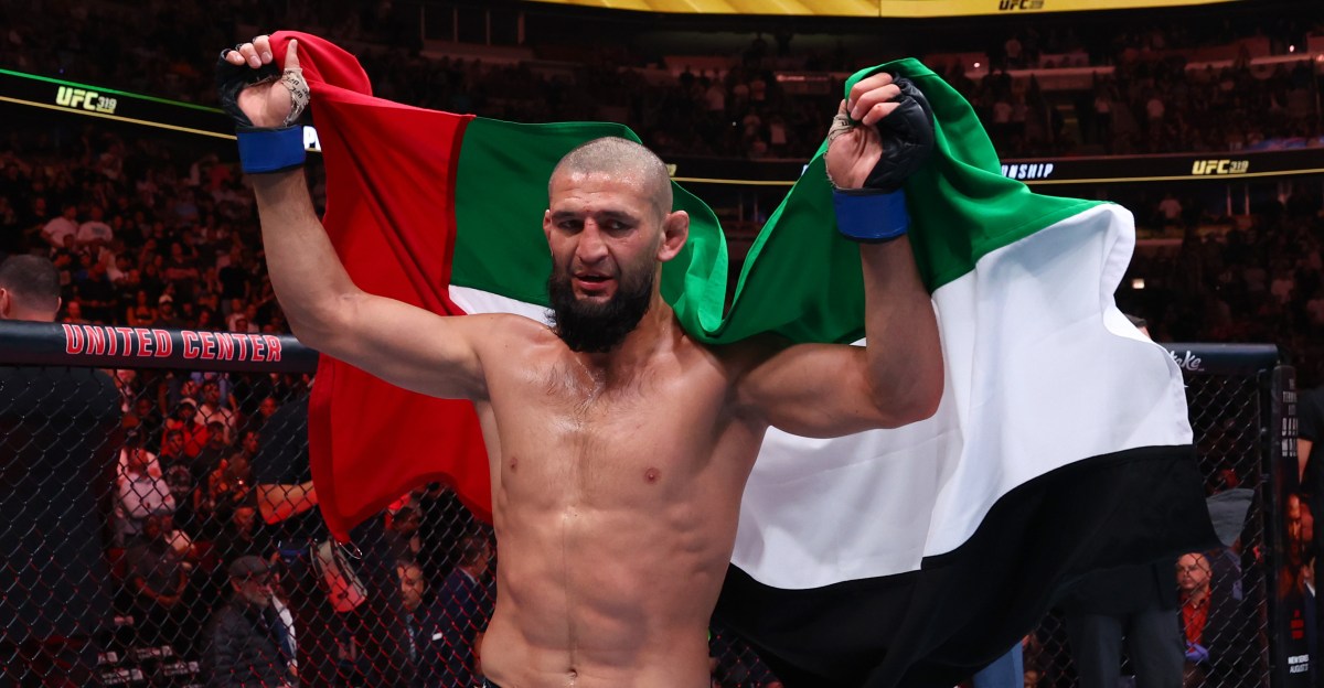 UFC 319 Bonos: Khamzat Chimaev cobra después de dominar a Dricus du Plessis
