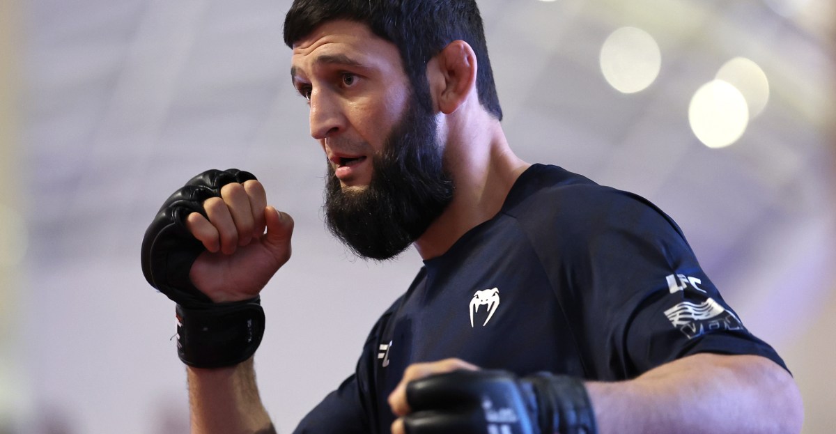 UFC 319 Video: Khamzat Chimaev Entrenamiento abierto completo