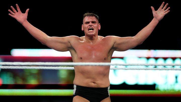 El miembro del Salón de la Fama de la WWE JBL quiere ver a Gunther enfrentar esta explosiva estrella en WrestleMania