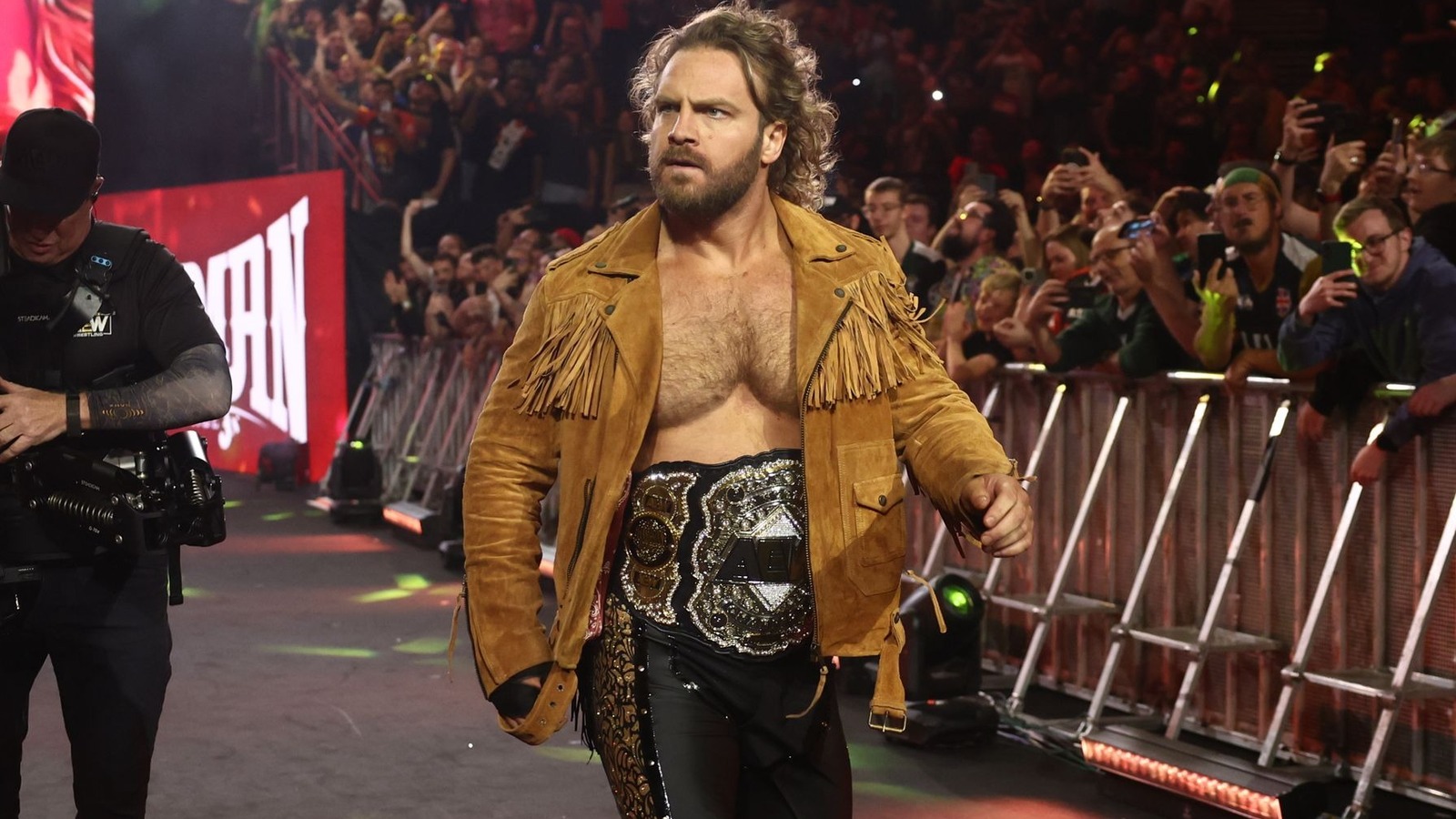 AEW World Champ Hangman Page supera al reinando Roh Pure Champ